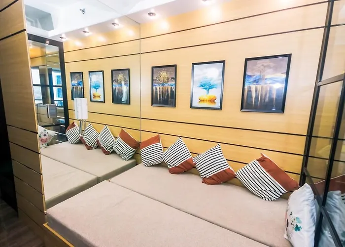 Metro Paradise 1br Comfort Makati Swim Gym Park 300mb 2320 Apartment
