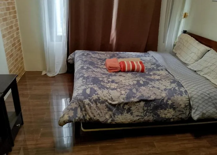 Metro Paradise 1br Comfort Makati Swim Gym Park 300mb 2320 Apartment