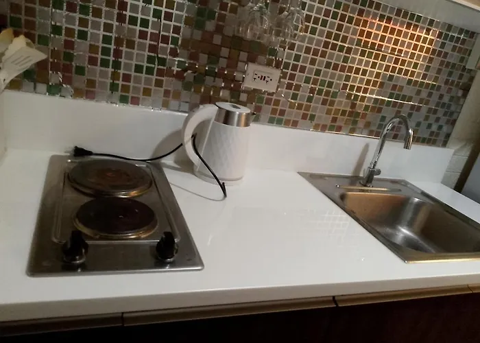 Apartment Metro Paradise 1br Comfort Makati Swim Gym Park 300mb 2320 *