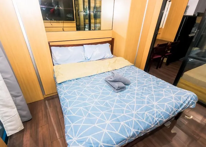 Metro Paradise 1br Comfort Makati Swim Gym Park 300mb 2320 Apartment Manila